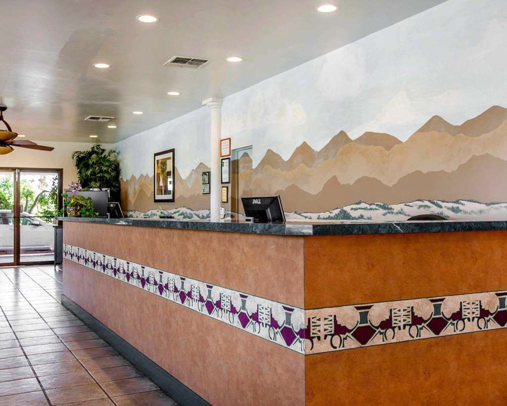 Travelodge By Wyndham Hotel Palm Springs